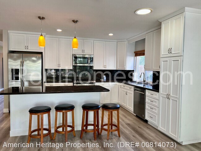 Building Photo - 4 br, 2 bath House - 3580 Mount Ariane Drive