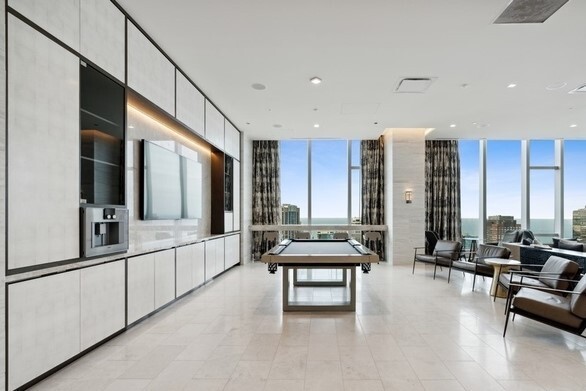 Building Photo - 363 E Wacker Dr