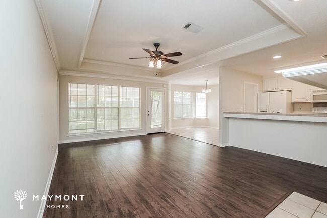 Building Photo - 122 Chestnut Dr