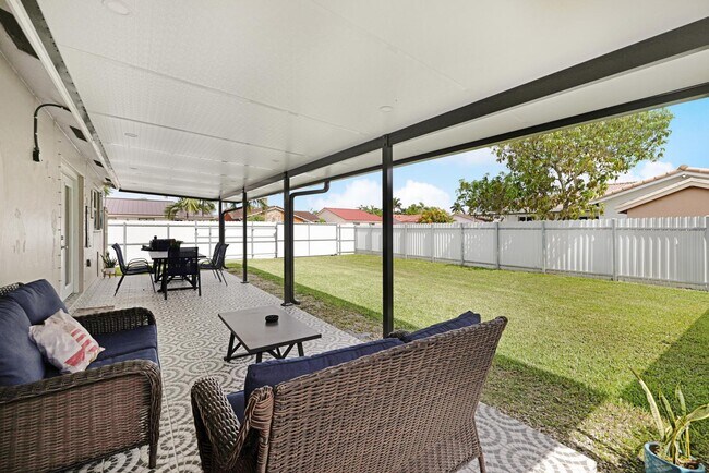Foto del edificio - 13835 SW 23rd Ter
