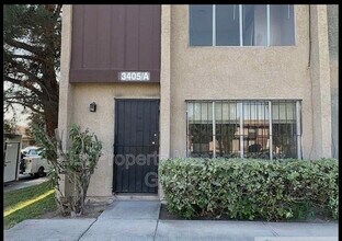 Building Photo - 3405 Civic Center Dr