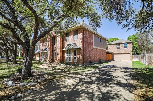 Building Photo - 10412 Wolftrap Dr