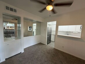 Building Photo - 3944 W Alabama St