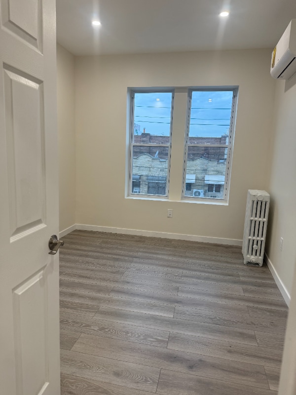 Foto del edificio - 199-14 32nd Ave