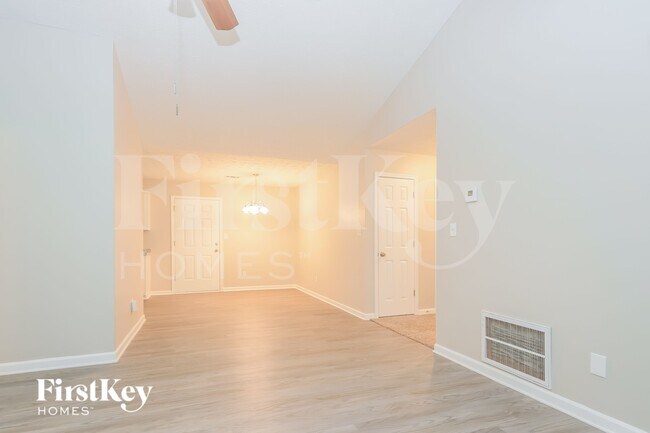 Foto del edificio - 11035 Shannon Cir