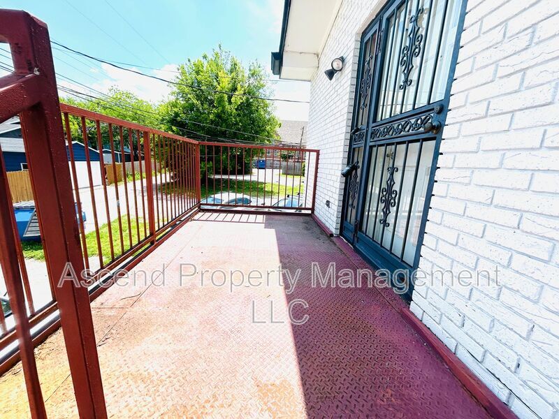 Foto principal - 1809 Bailey Ave