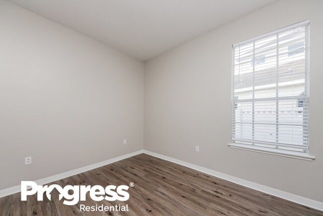 Foto del edificio - 14527 Huntcliff Park Way