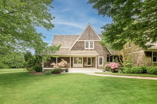 Foto del edificio - 880 Lumber Ln