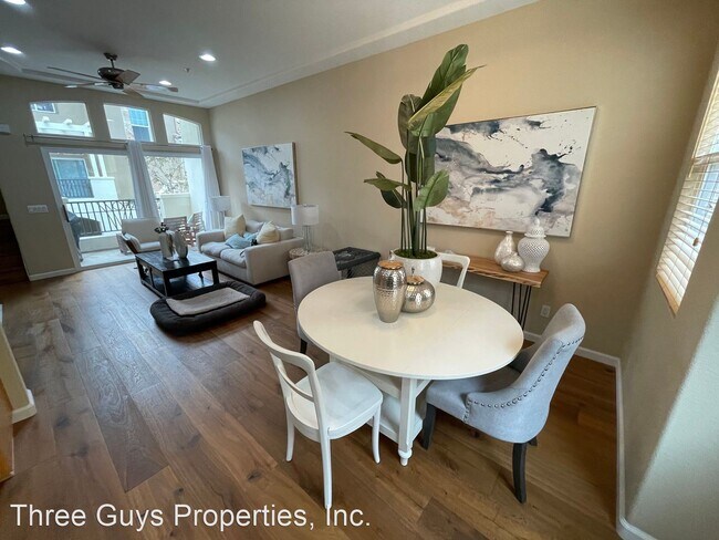 Building Photo - 2 br, 2.5 bath House - 2728 Farragut Rd.  ...