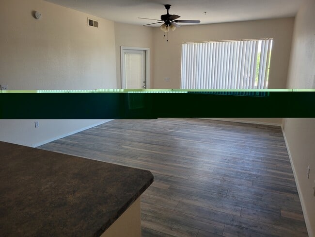 Foto del edificio - 18416 Cave Creek Road