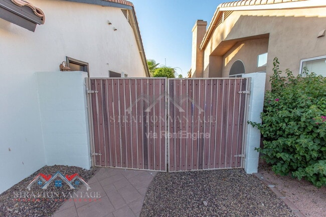 Foto del edificio - 3470 W Ironwood Dr