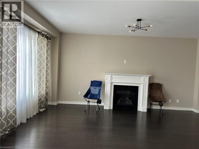 Photo du bâtiment - 35 Morrison Dr