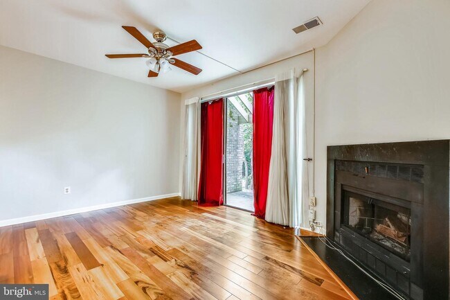 Foto del edificio - 11220 Beaver Trail Ct