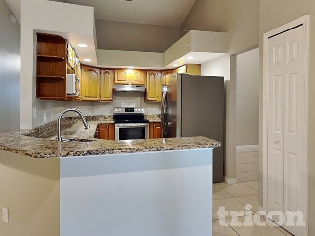 Foto del edificio - 1435 Spring Ridge Cir