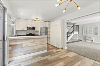 Building Photo - 7930 Mission Center Ct