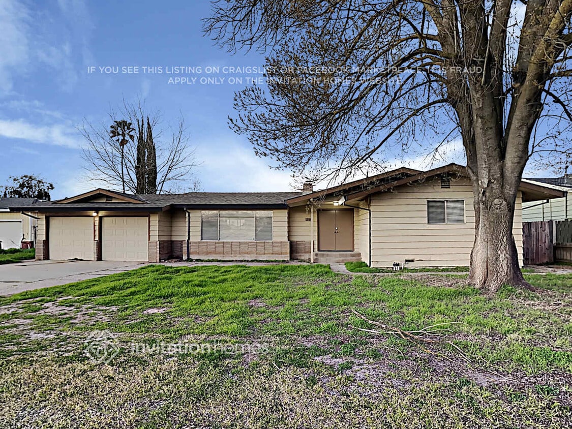 Primary Photo - 1155 Larry Way