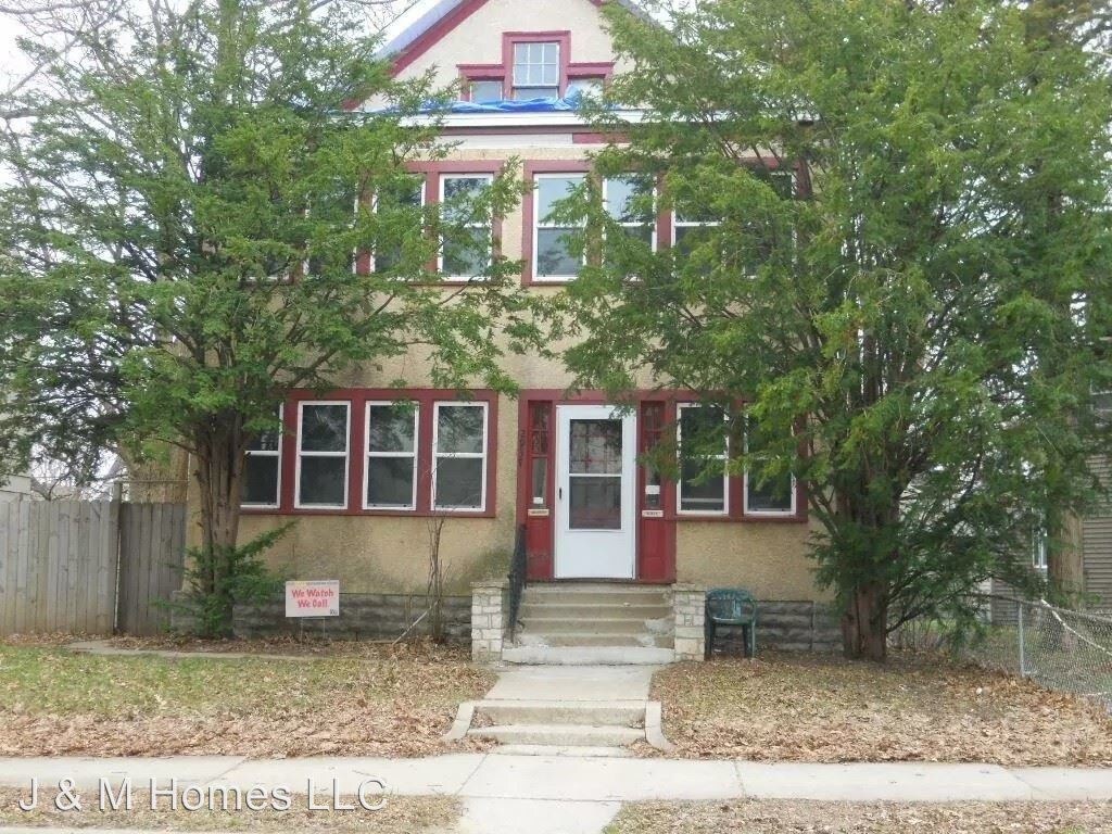 Foto principal - 2939 Fremont Ave N