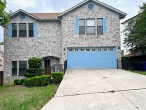 Building Photo - 7734 Oakhill Park Dr