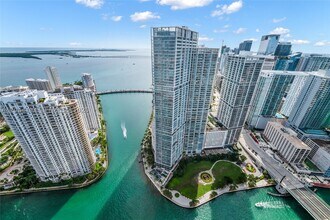 Building Photo - 300 Biscayne Blvd