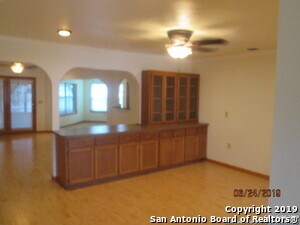 Building Photo - 6303 Mission Hills Dr
