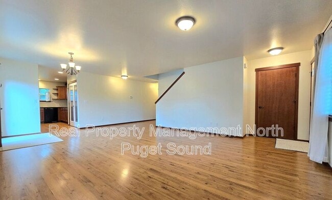 Building Photo - 28602 74th Dr NW