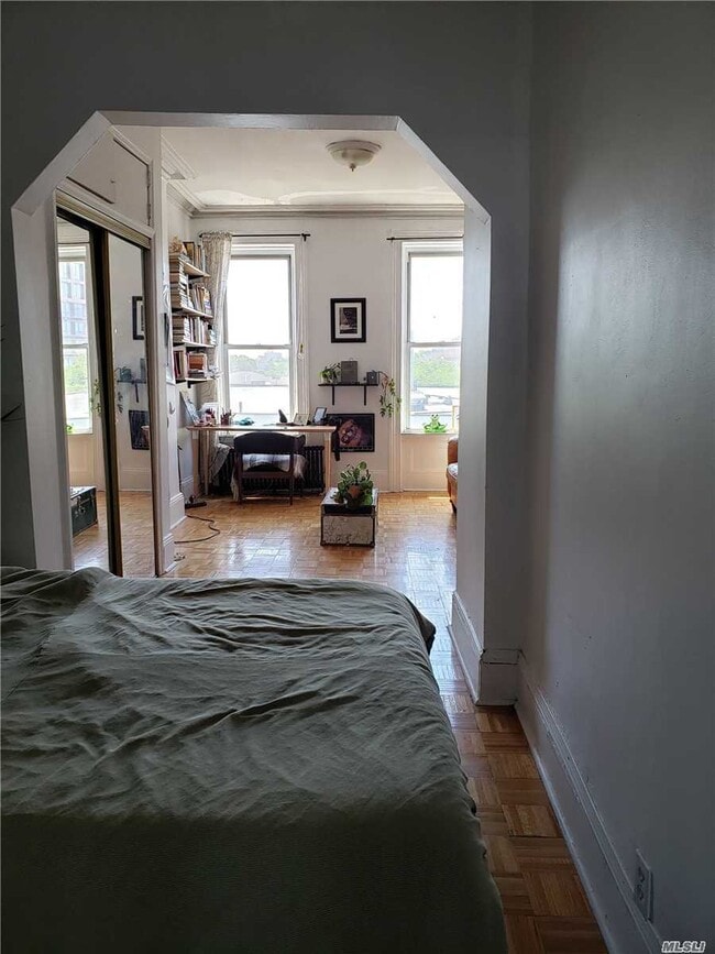 Foto del edificio - 213 Greenpoint Ave