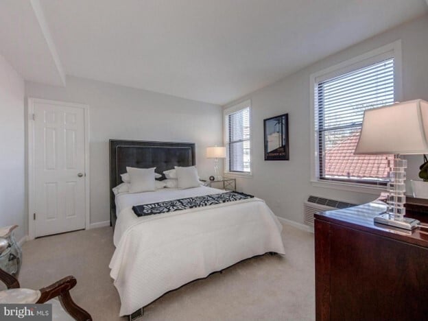 Building Photo - 2310 Ashmead Pl NW