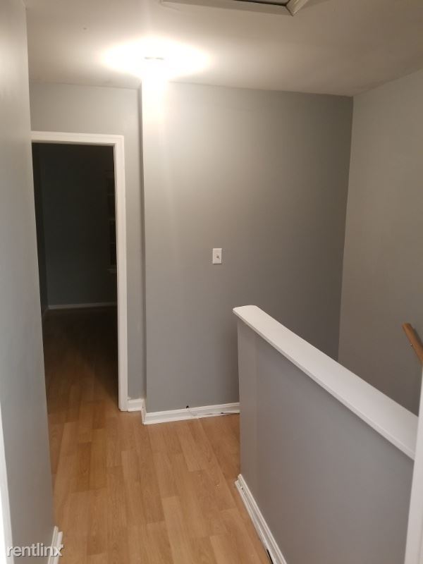 Foto del edificio - 3 br, 1.5 bath Townhome - 259 Mansion Pkwy