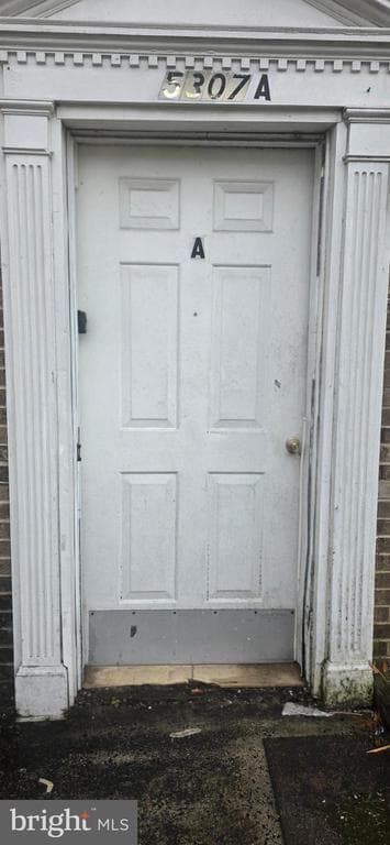 Foto del edificio - 5307 Valiquet Ave