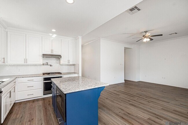 Foto del edificio - 30010 Sanctuary Blvd