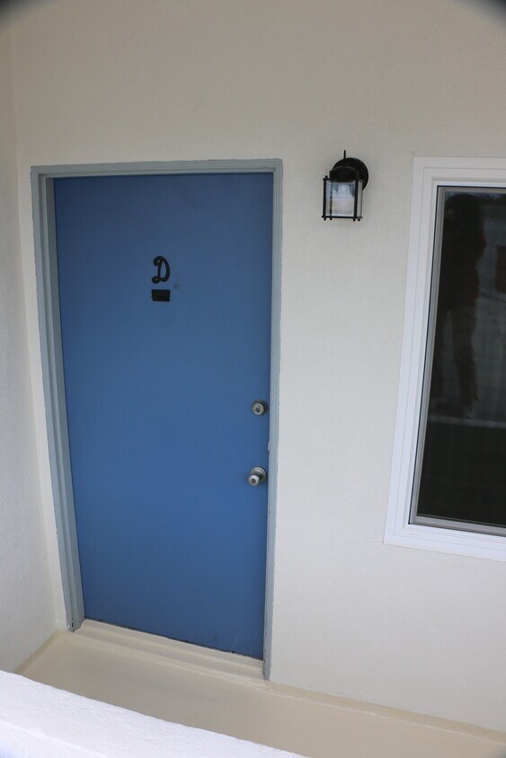 21104 Donora Ave Unit D, Torrance, CA 90503 Apartments in Torrance