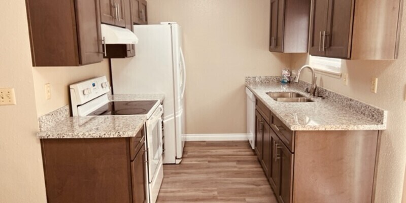 Primary Photo - Duplex