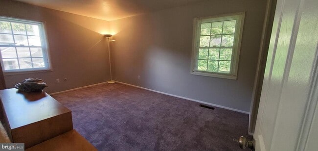 Building Photo - 2704 Largo Pl