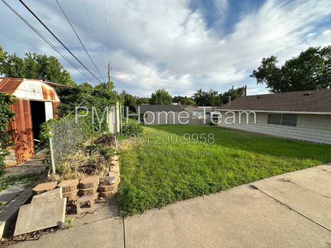 Building Photo - 567 E 4400 S