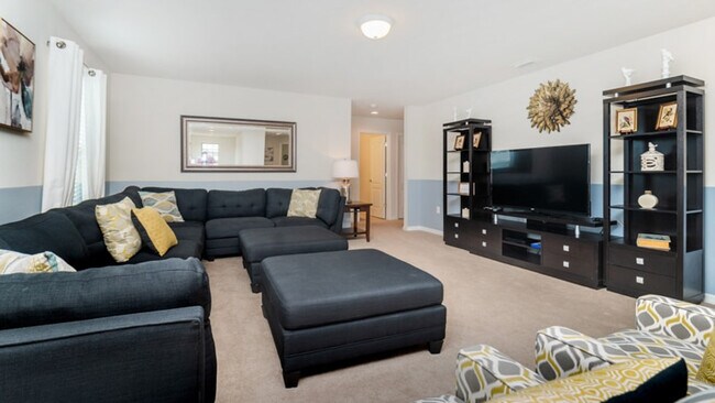 Building Photo - 2100 Tripoli Ct
