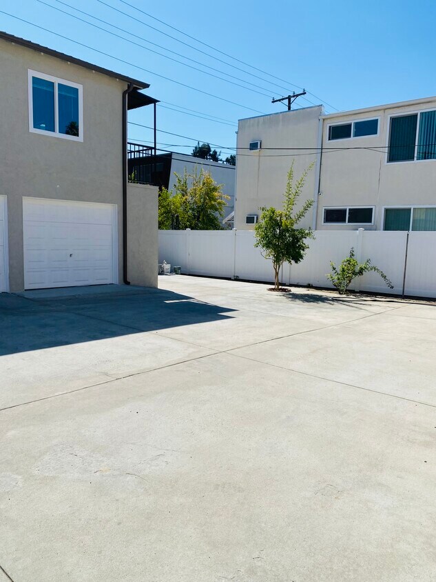 Foto principal - 710 E Harvard St