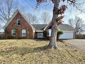 Building Photo - 8569 Kings Cross Cove