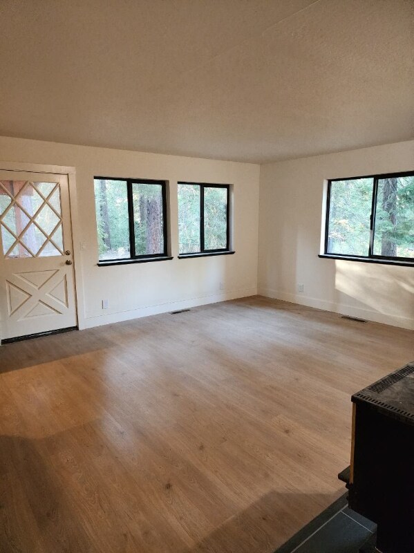 Building Photo - 12740 Brookstone Dr
