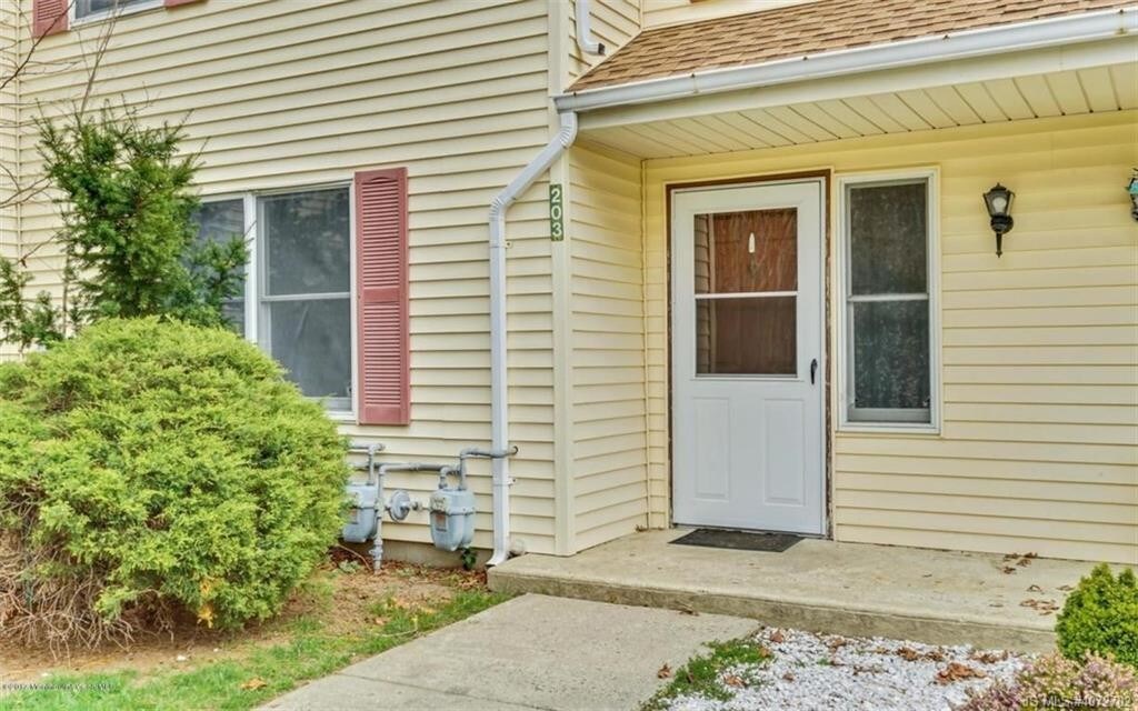 Primary Photo - 203 Harbourtown Blvd