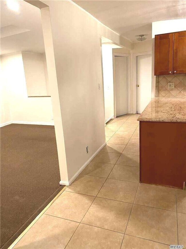 Foto del edificio - 8 Pequot Ave