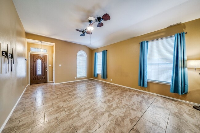 Building Photo - 3-BEDROOM, SINGLE-STORY HOME IN CIBOLO