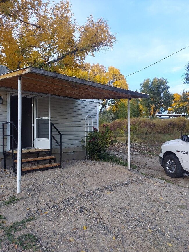 Foto del edificio - 122 Rd 3050