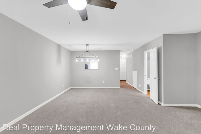 Building Photo - 2 br, 2.5 bath House - 1 Mandy Court