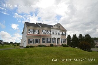 Building Photo - 29 Pathfinder Ct