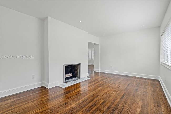 Building Photo - 3500 Ponce de Leon Blvd