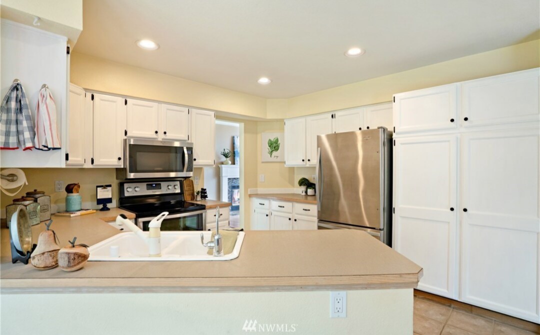 4905 33rd Street Ct NE, WA 98422 House Rental in WA