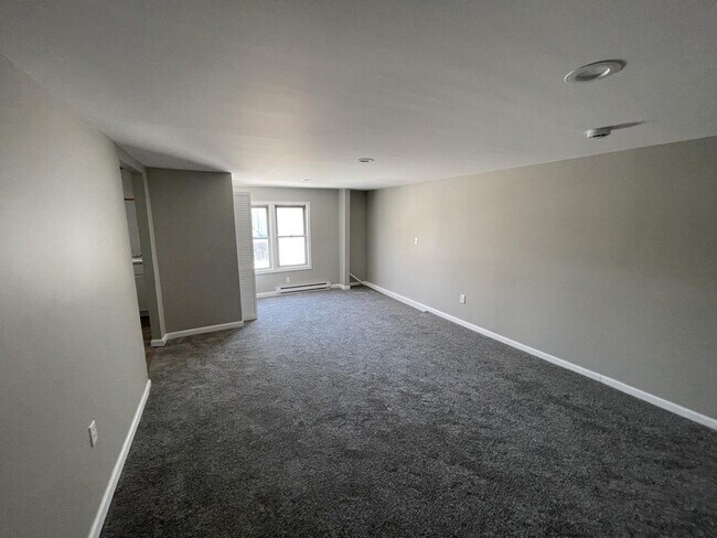 Foto del edificio - "Charming 3-Bedroom Haven on East Market Street – Your Perfect York Retreat!"