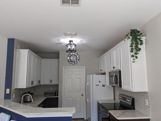 Building Photo - 8601 Forest Highlands Dr