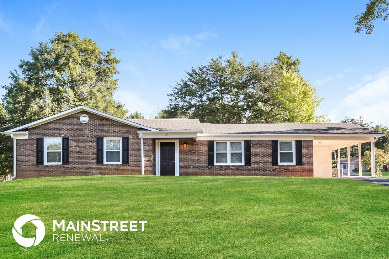 Foto principal - 310 Rolling Hills Ln