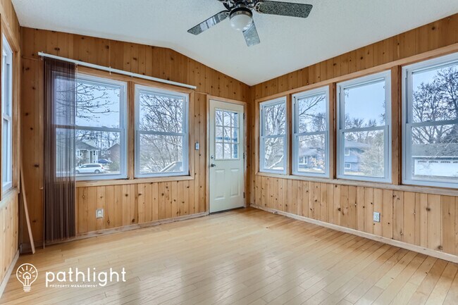 Building Photo - 3848 67Th Street E, Inver Grove Heights, M...